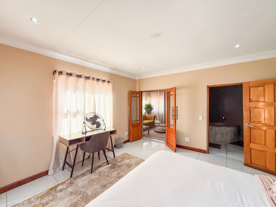 4 Bedroom Property for Sale in Eagles Landing North West